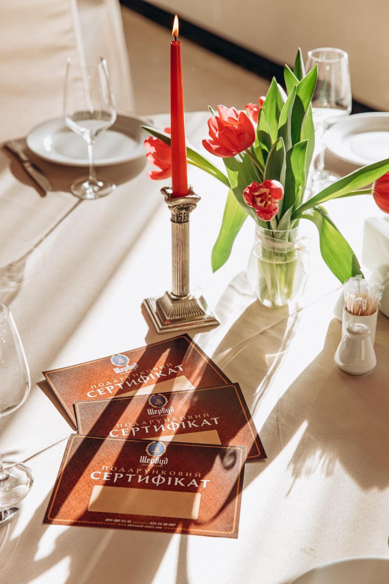 Sherwood Hotel Dolgomostiska Eksteriør billede